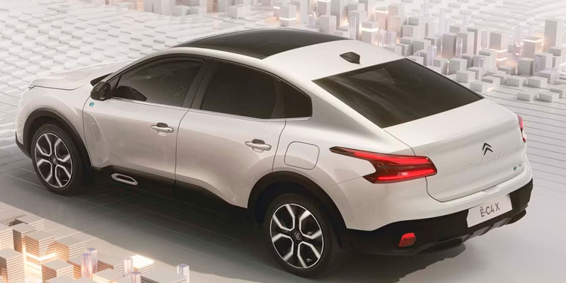 Citroën ë-C4 X