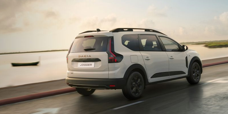 Näyttävä SUV-profiili