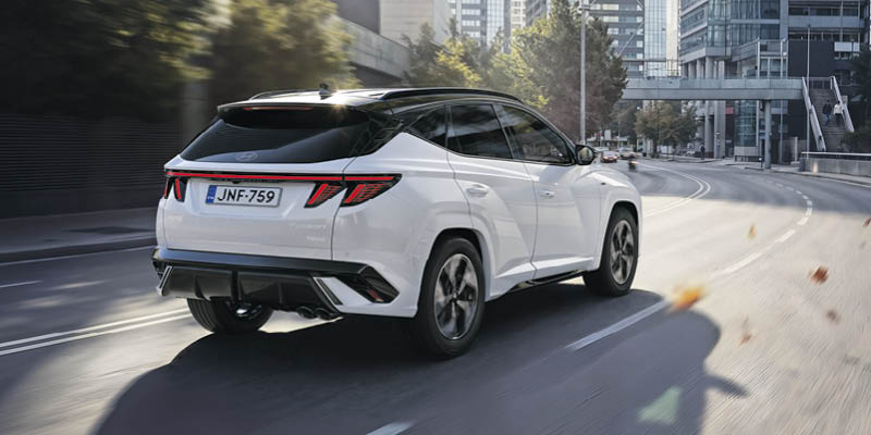 Neliveto TUCSON Hybrid - Tehdasasennetut lisävarustepaketit 0 € - Etusi jopa 4 585 €