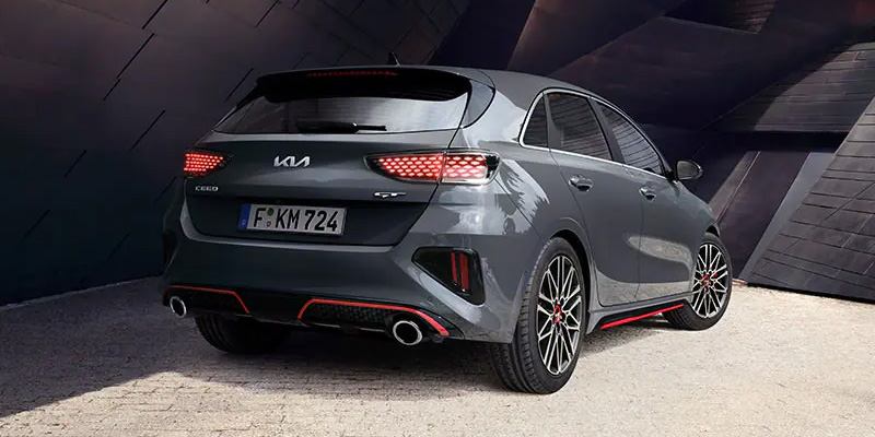 Kia Ceed malliin on saatavissa laaja valikoima voimakkaita, herkästi reagoivia ja tehokkaita voimansiirtojärjestelmiä. 