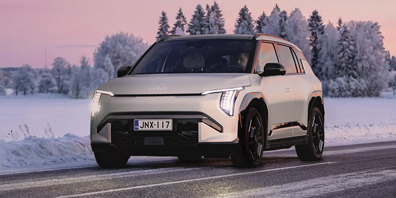 Korkotarjous 0,99% + kulut* koko Kia-mallistoon! Korkotarjous 0,99% + kulut* koko Kia-mallistoon!