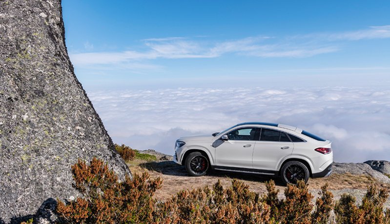 GLE 4MATIC Coupé ladattava hybridi. Poikkeuksellista vetovoimaa.