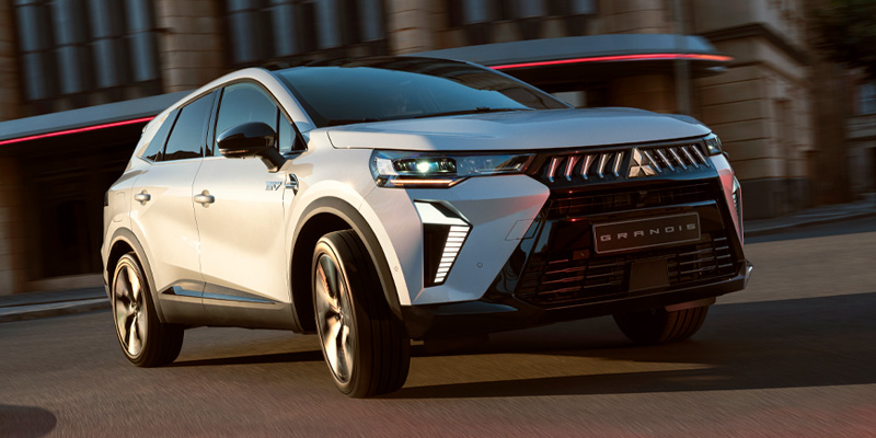 Uusi Mitsubishi Grandis Uusi Mitsubishi Grandis