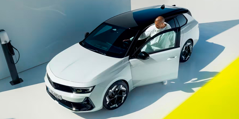 Opel Astra Sports Tourer Gse