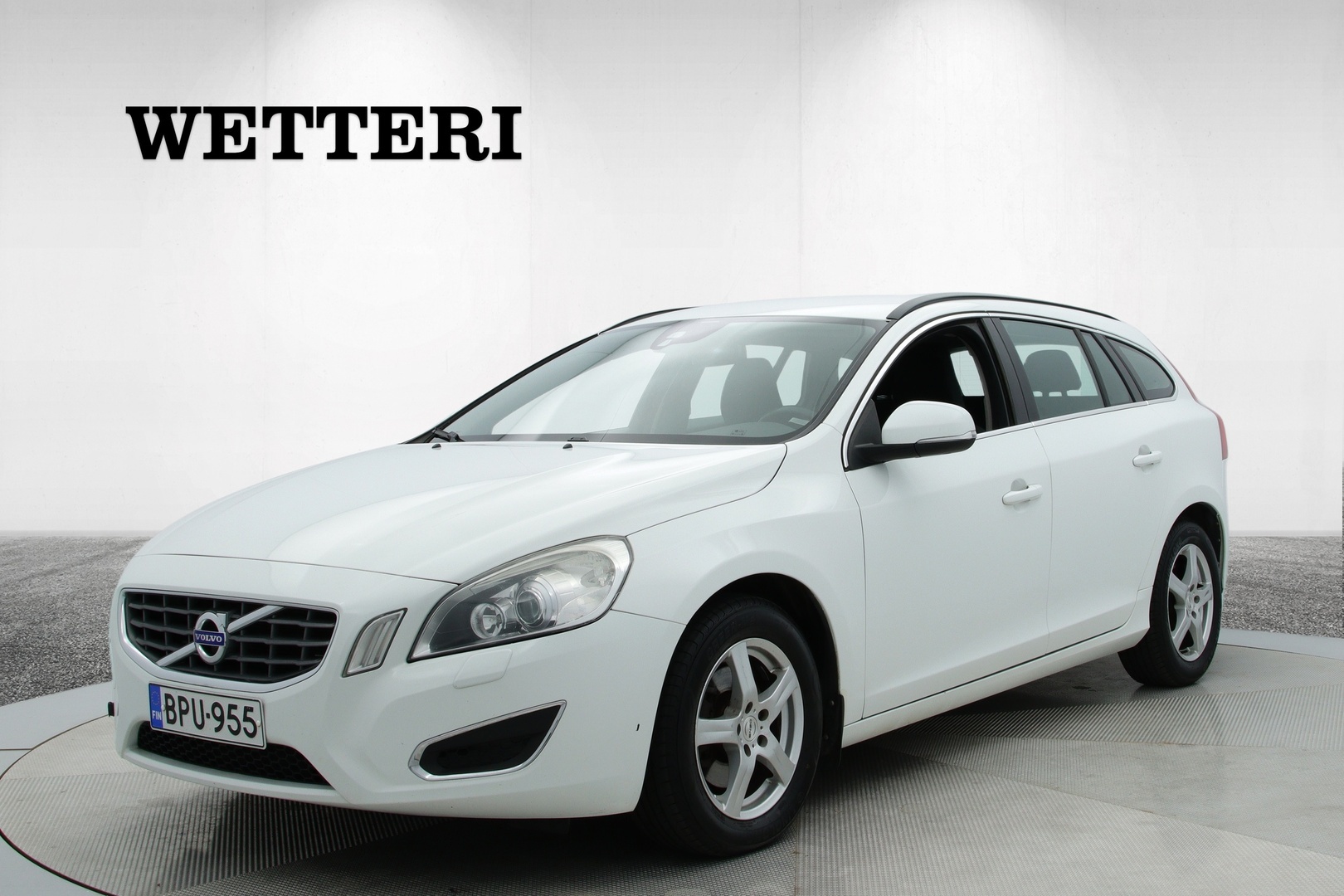 VOLVO V60 T3 Momentum / MYYDÄÄN HUUTOKAUPAT.COM - https://huutokaupat.com/kohde/6378139/volvo-v60-2012