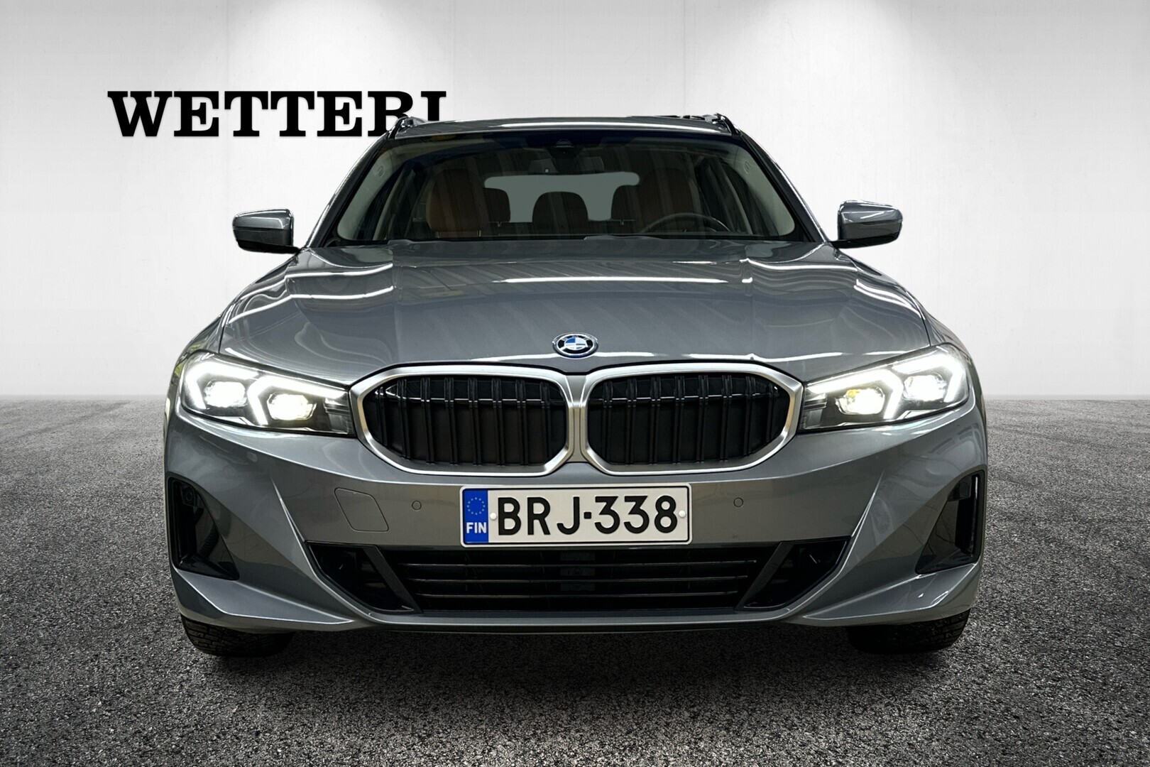 BMW 330 2024, kuva 3/33