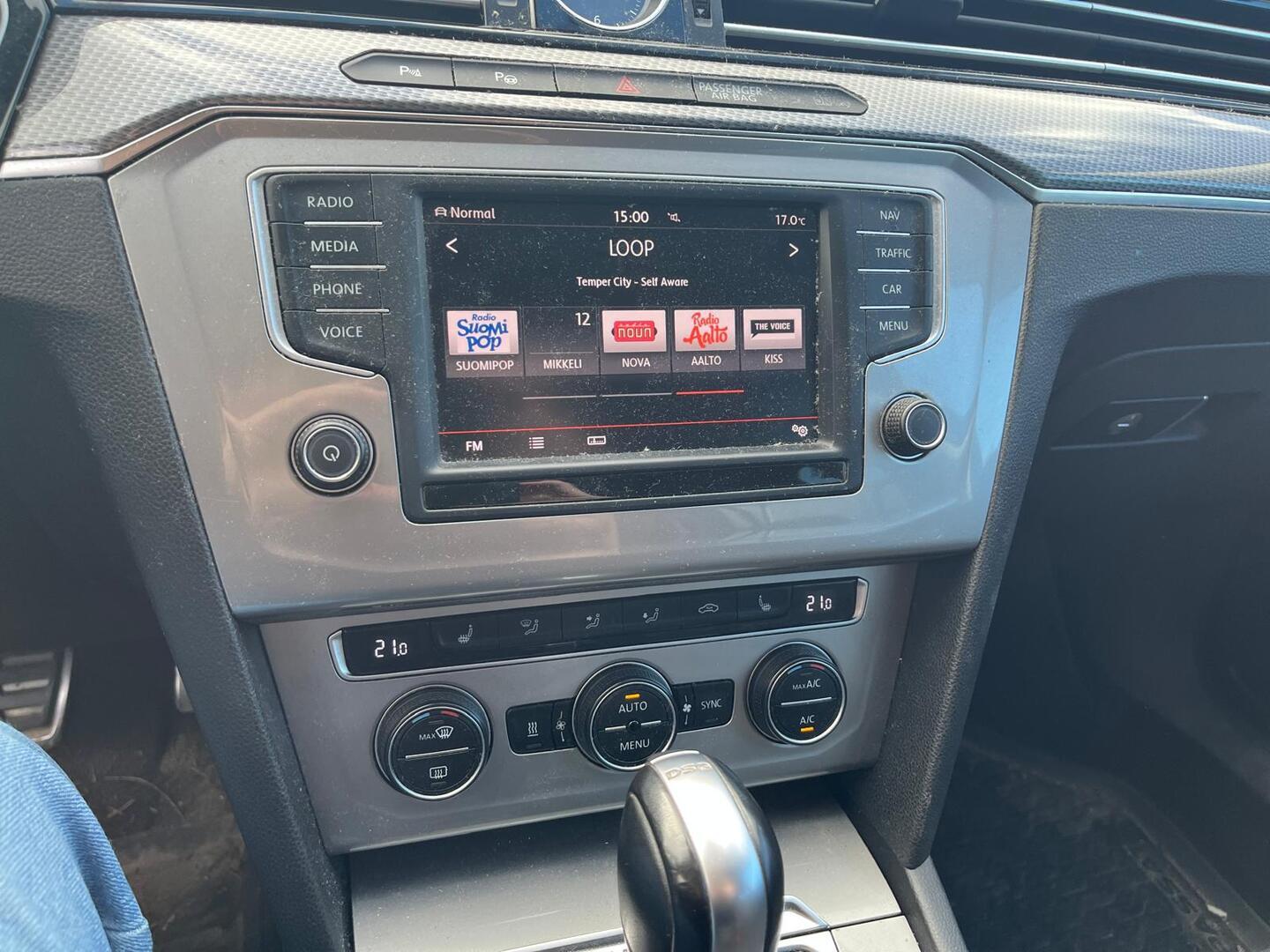 Volkswagen Passat 2015, photo 5/5