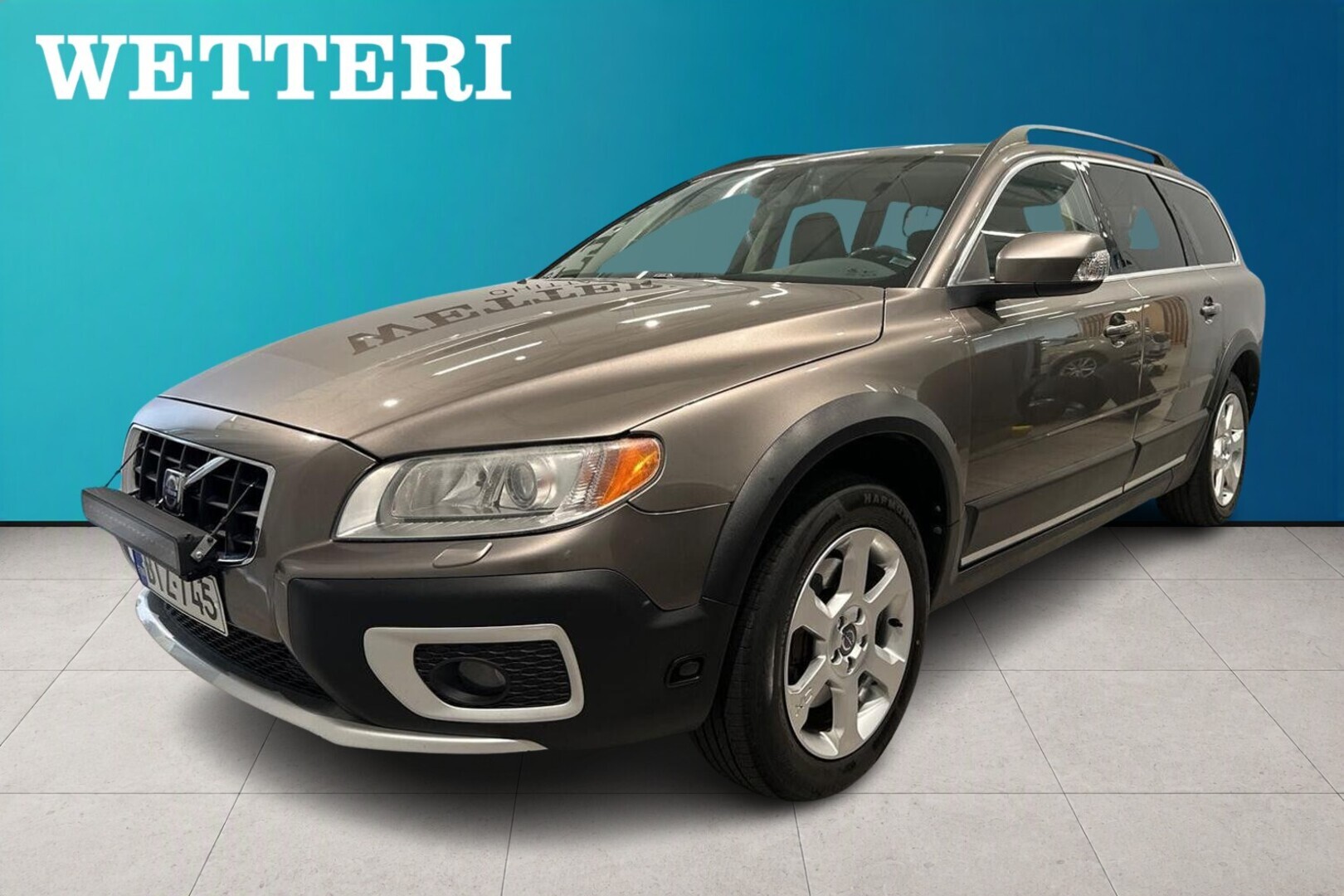 VOLVO XC70 3,2 AWD Summum aut **Webasto / Kulj.istuin sähkösäädöllä / Koukku** - **Webasto / Koukku / Juuri huollettu / Xenon / Kulj. istuin sähkösäädöllä**