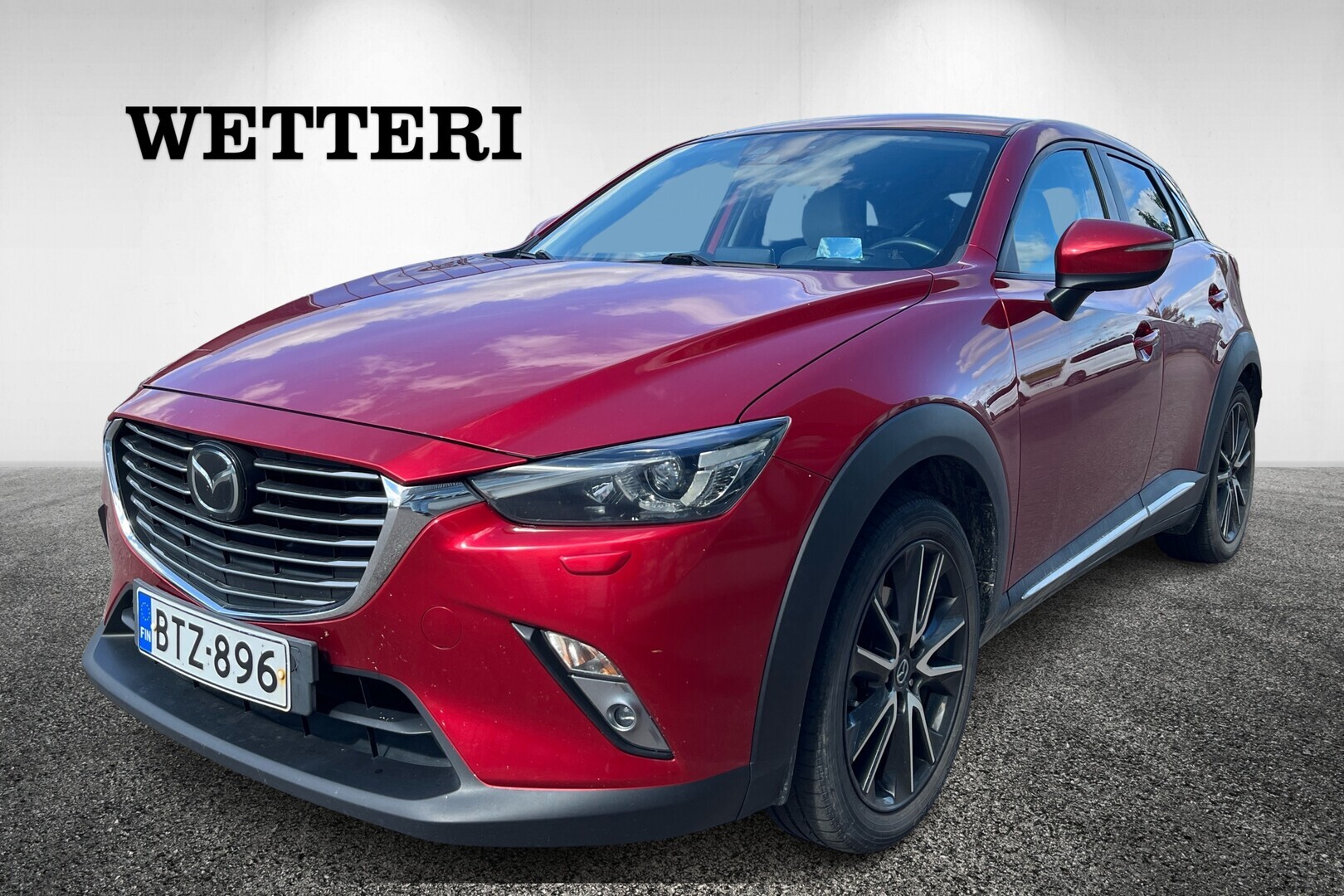 MAZDA CX-3 2,0 (120) SKYACTIV-G Luxury Plus 6AT ED2 // Acc / HUD / Nahka-alcantara sisustus / Kamera / Bose audio / Lohko ja sisäp. // - // Acc / HUD / Nahka-alcantara sisustus / Kamera / Bose audio / Lohko ja sisäp. //