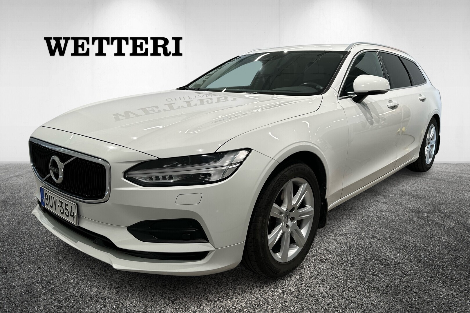 VOLVO V90 D3 Business aut - **Webasto / Koukku / Tutkat / Ilman AdBlue** 