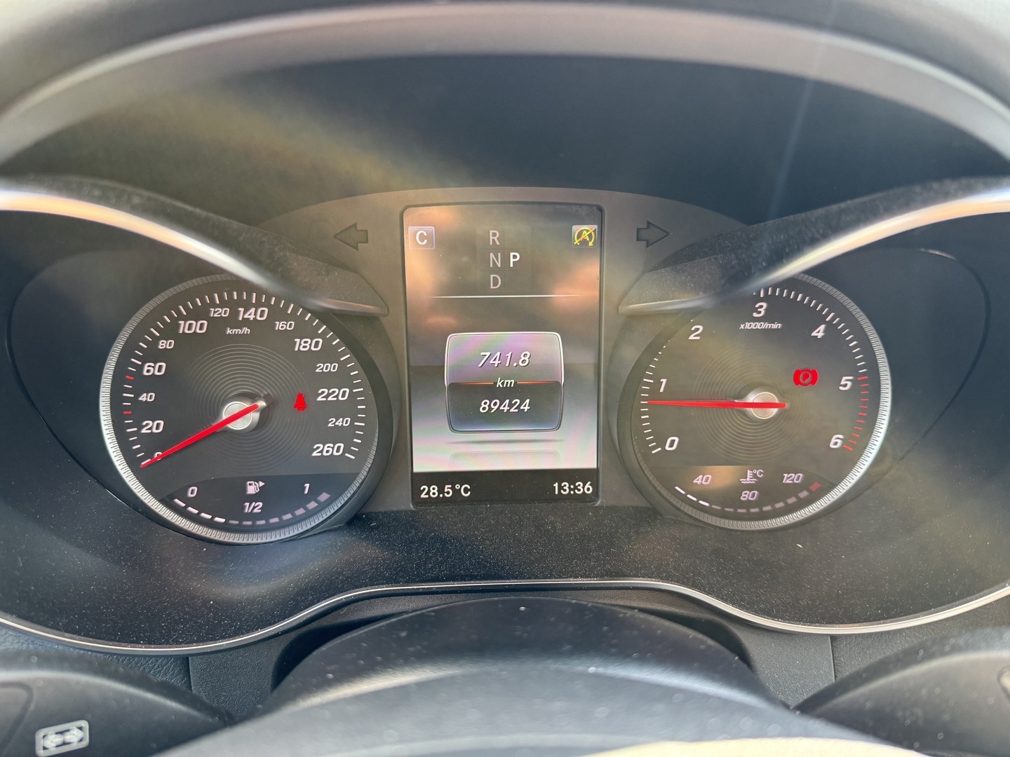 Mercedes-Benz GLC 2016, photo 6/9