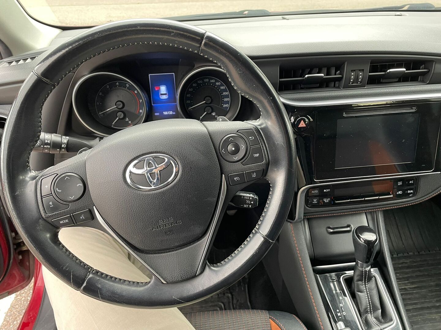 Toyota Auris 2017, kuva 7/7