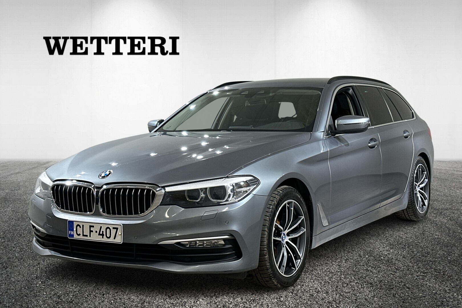 BMW 520 G31 Touring 520d A xDrive Business** Navi / Vakkari / Koukku / Suomiauto**