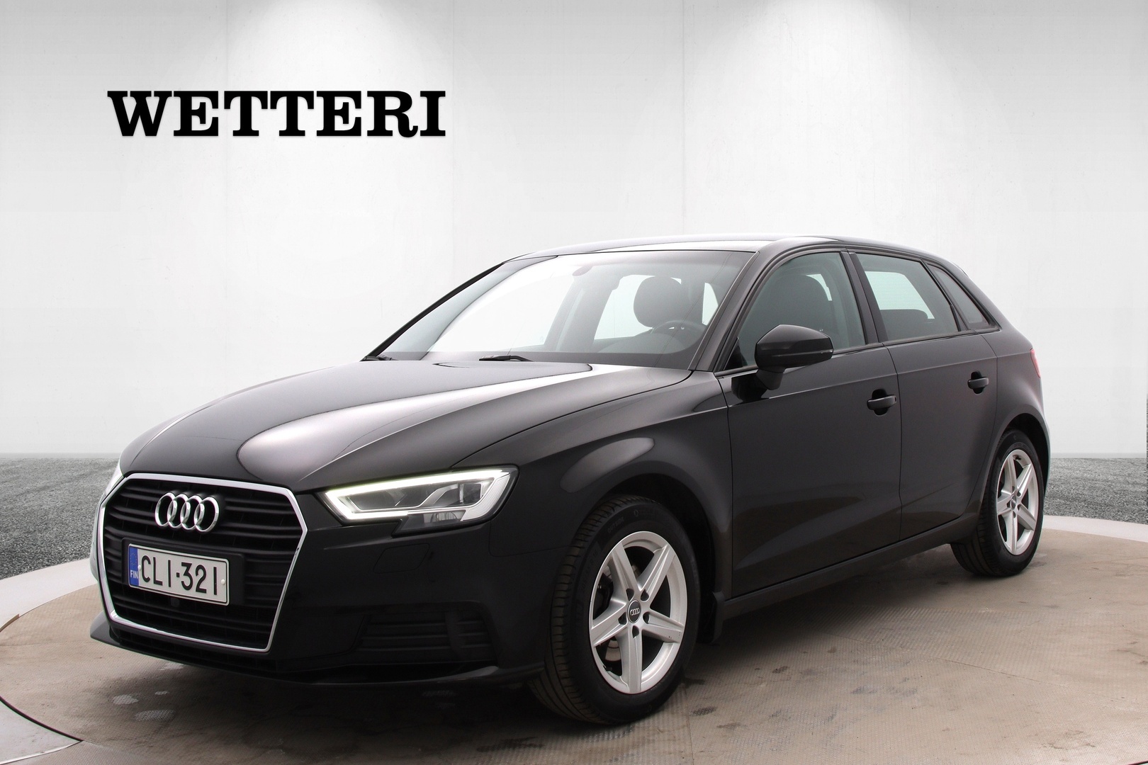 AUDI A3 Sportback First Edition Business 1,4 TFSI COD 110 kW ultra S tronic - **Juuri tullut kaunis musta A3**