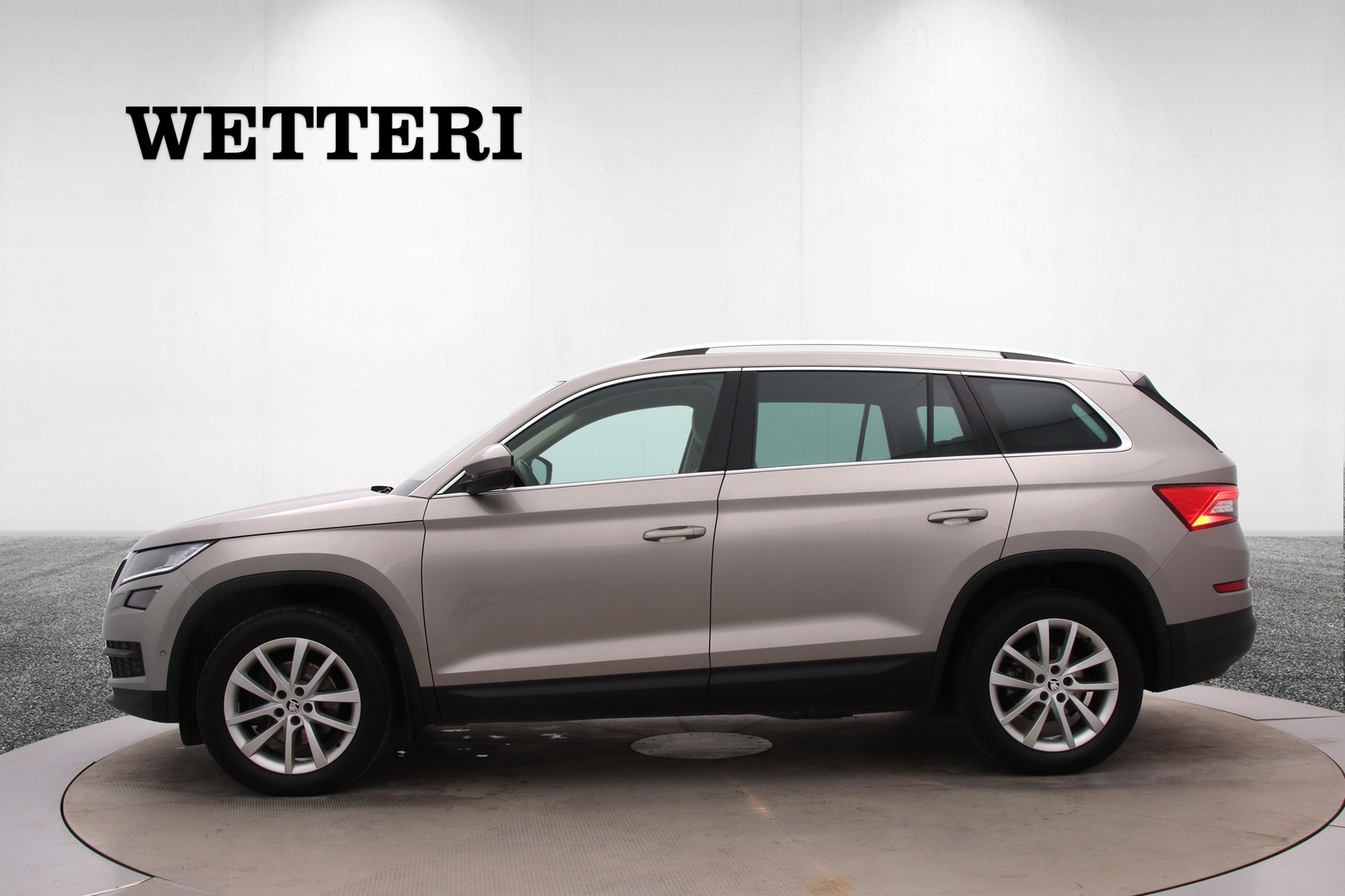 Skoda Kodiaq 2018, bild 2/46