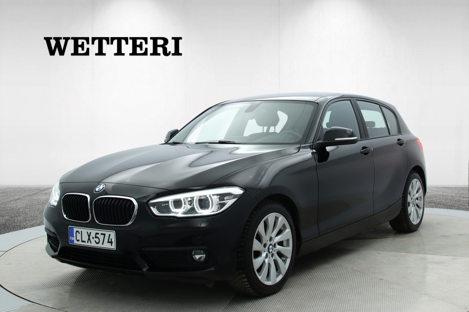 BMW 118 F20 Hatchback 118i A Automatic Edition / Keyless Go / Sporttipenkit / Prof. Navi / HiFi / LED / Ohjauspyörän lämmitys / Cruise - / Keyless Go / Sporttipenkit / Professional Navigointi / HiFi -äänentoisto / LED-ajovalot / Ohjauspyörän lämmitys / Vakionopeudensäädin / Juuri katsastettu! 