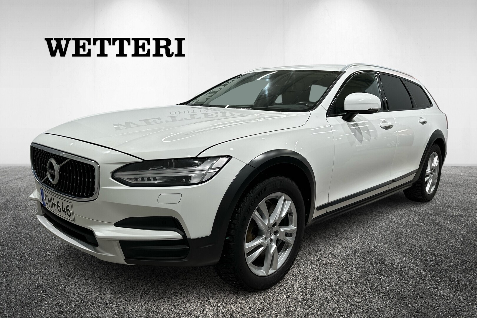 VOLVO V90 Cross Country D5 AWD Business aut **Webasto / ACC / Koukku / LED / Uusi Tuulilasi** - **ACC / Koukku / Webasto / VOC / LED / Uusi Tuulilasi / Uudet Talvirenkaat**