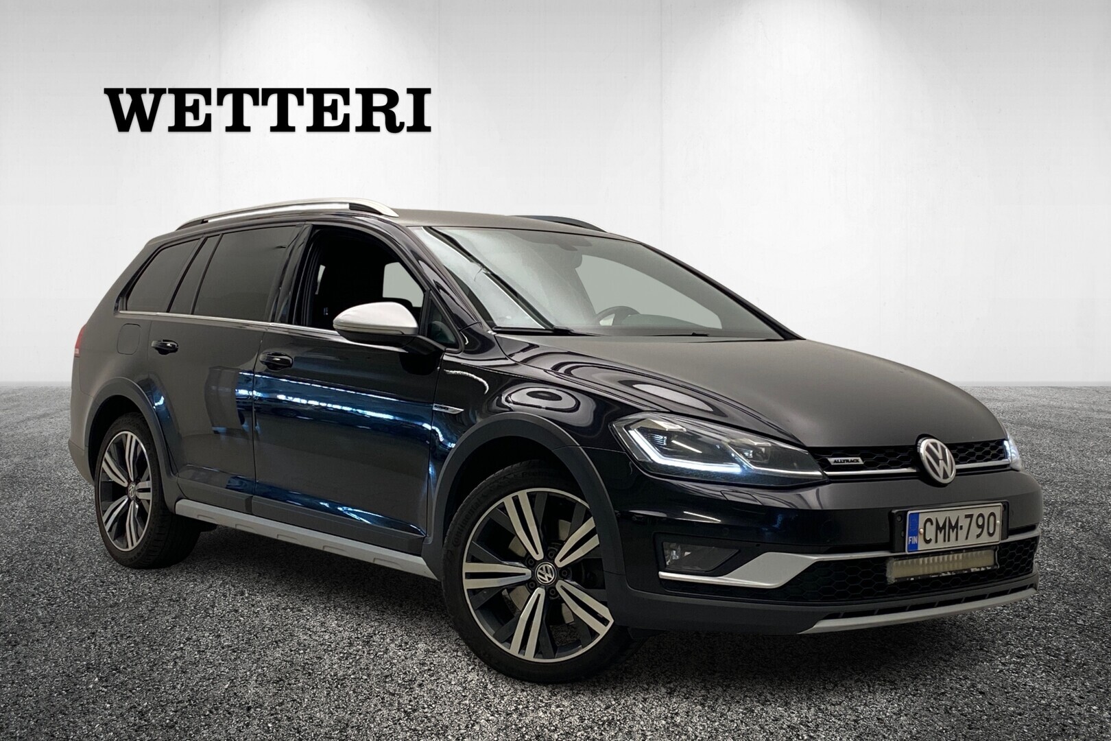 VOLKSWAGEN Golf Variant Alltrack 2,0 TDI 135 kW (184 hv) 4MOTION DSG-automaatti - / Alltrack / Neliveto / Adaptiivinen vakionopeussäädin / PA-toiminen lisälämmitin kaukosäädöllä / 2xalut / Vetokoukku / ErgoActive-istuin