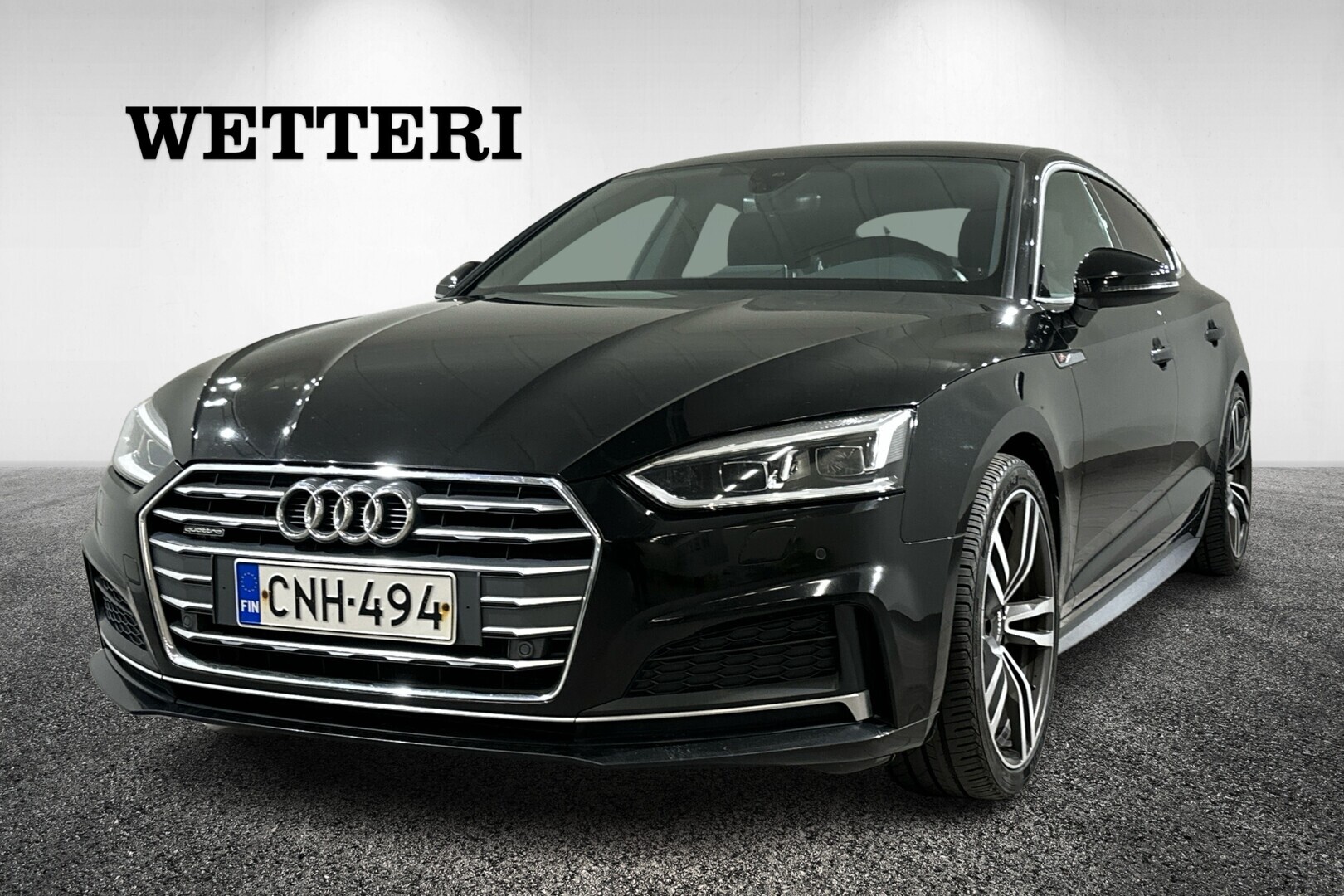 AUDI A5 Sportback Business Sport 2,0 TDI 140 kW quattro S tronic S-Line sisä ja ulkopaketti / Koukku / Sporttipenkit