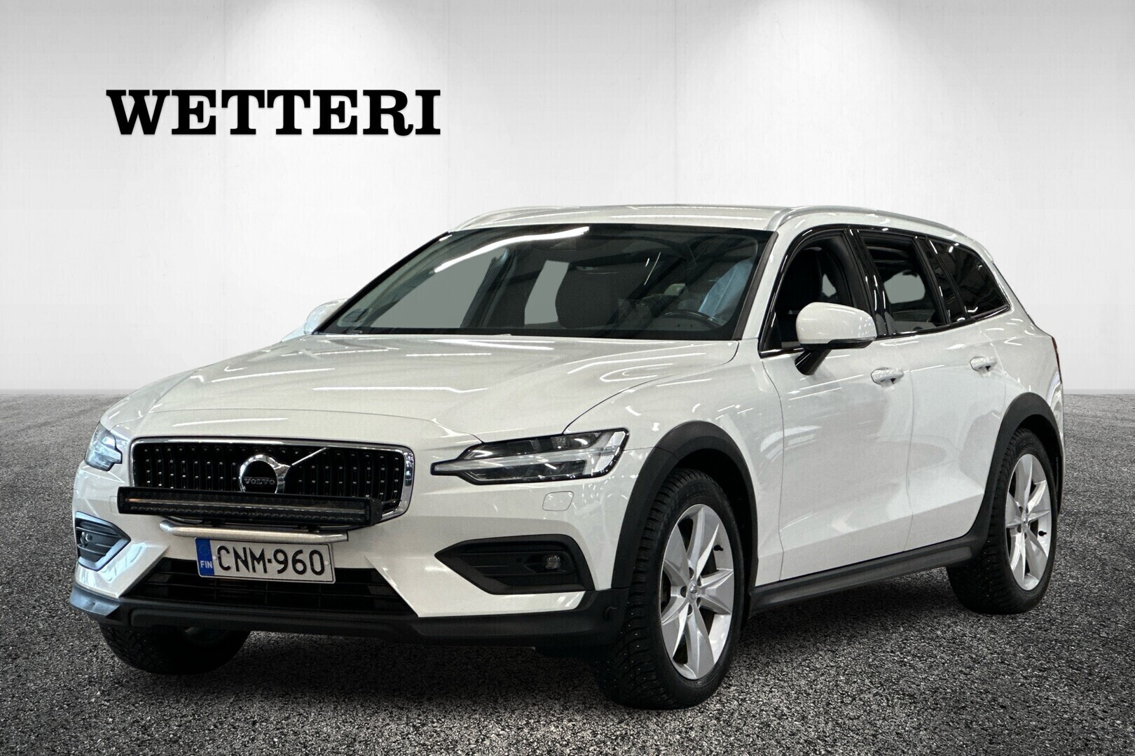 VOLVO V60 CROSS COUNTRY D4 AWD Business aut / Juuri tullut! Harvoin tarjolla! / Nopein vie / - / ALV-vähennyskelpoinen / Auto rekisteröity 2-hengen pakettiautoksi /