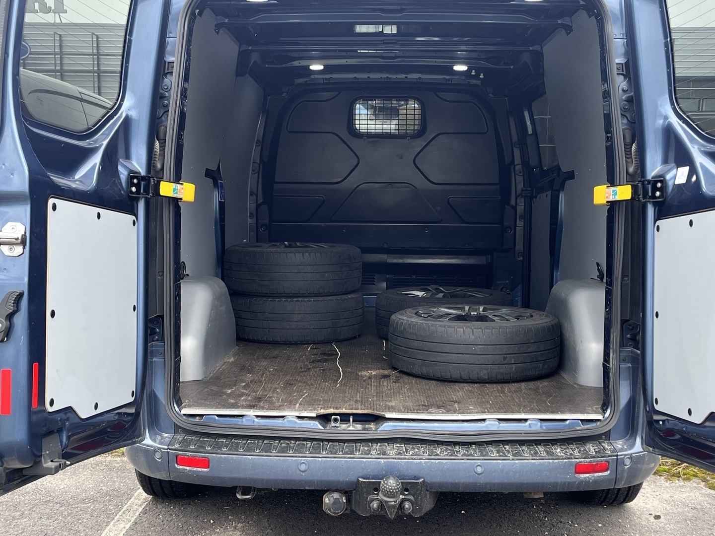 Ford Transit Custom 2019, photo 5/10