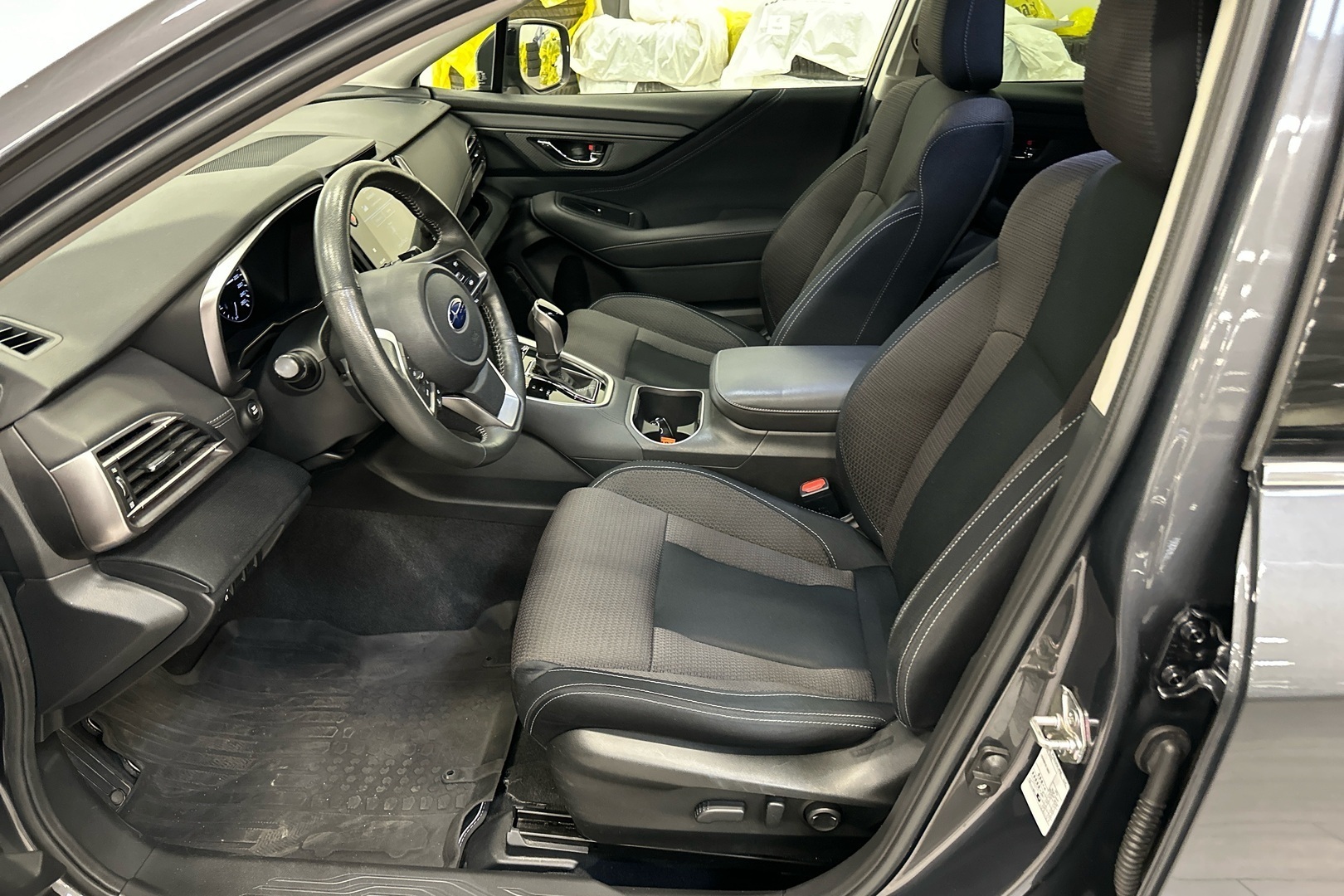 Subaru Outback 2,5i Adventure CVT 2021, kuva 4/26