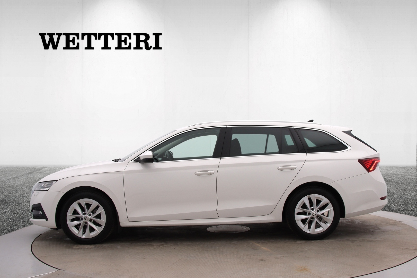 Skoda Octavia 2021, kuva 2/28