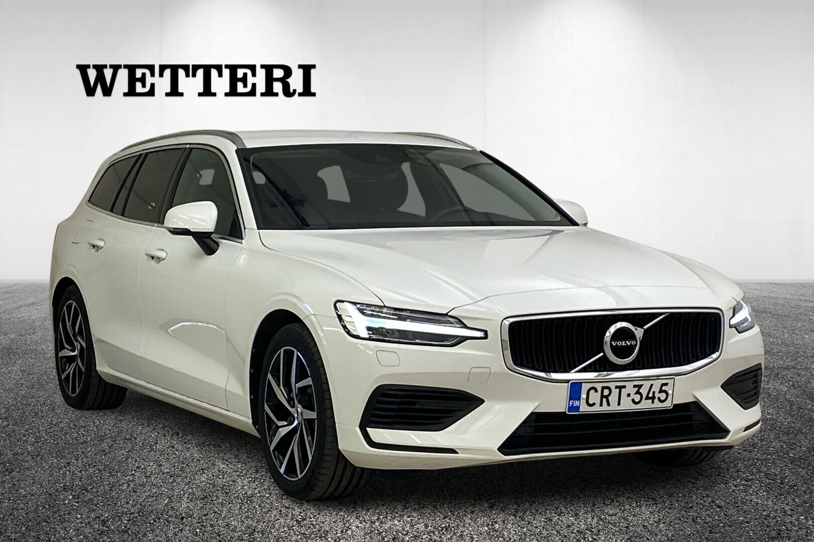 VOLVO V60 T6 TwE AWD Momentum aut / Koukku / LED / Navi / Kamera / Webasto / VOC / Nahkat / Sähköpenkki / Avaimeton / Ratin lämmitys