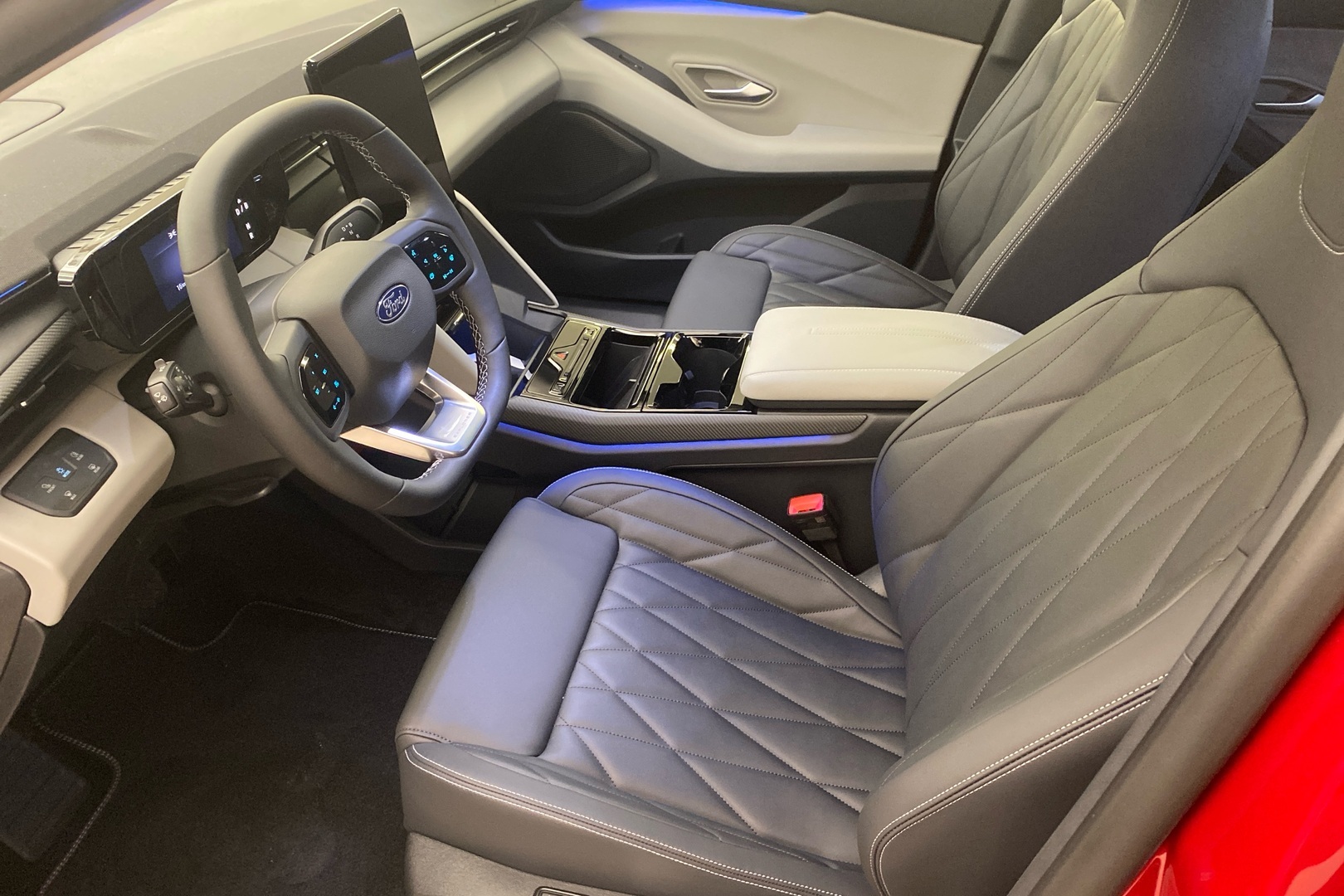 Ford Explorer 2026, kuva 7/18