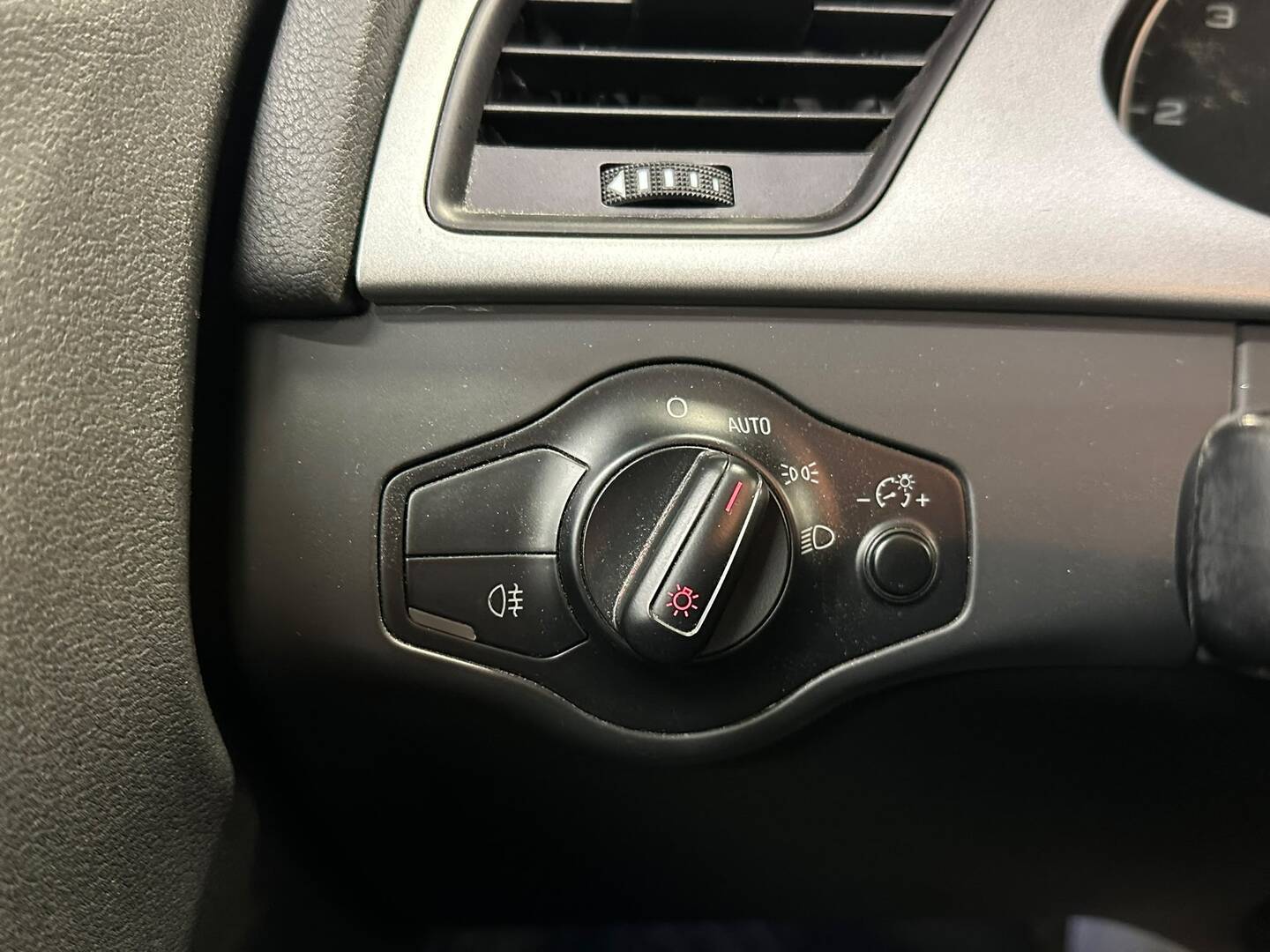 Audi A4 2008, bild 7/24