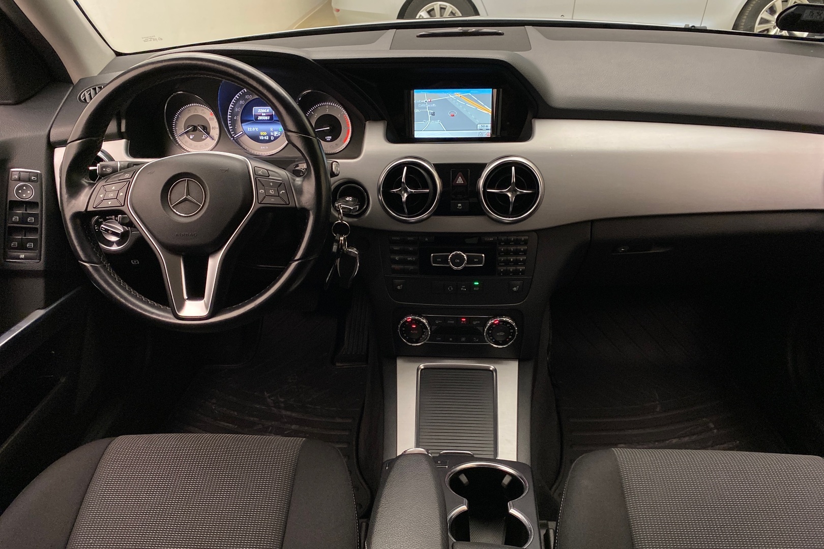 Mercedes-Benz GLK 2014, kuva 7/36