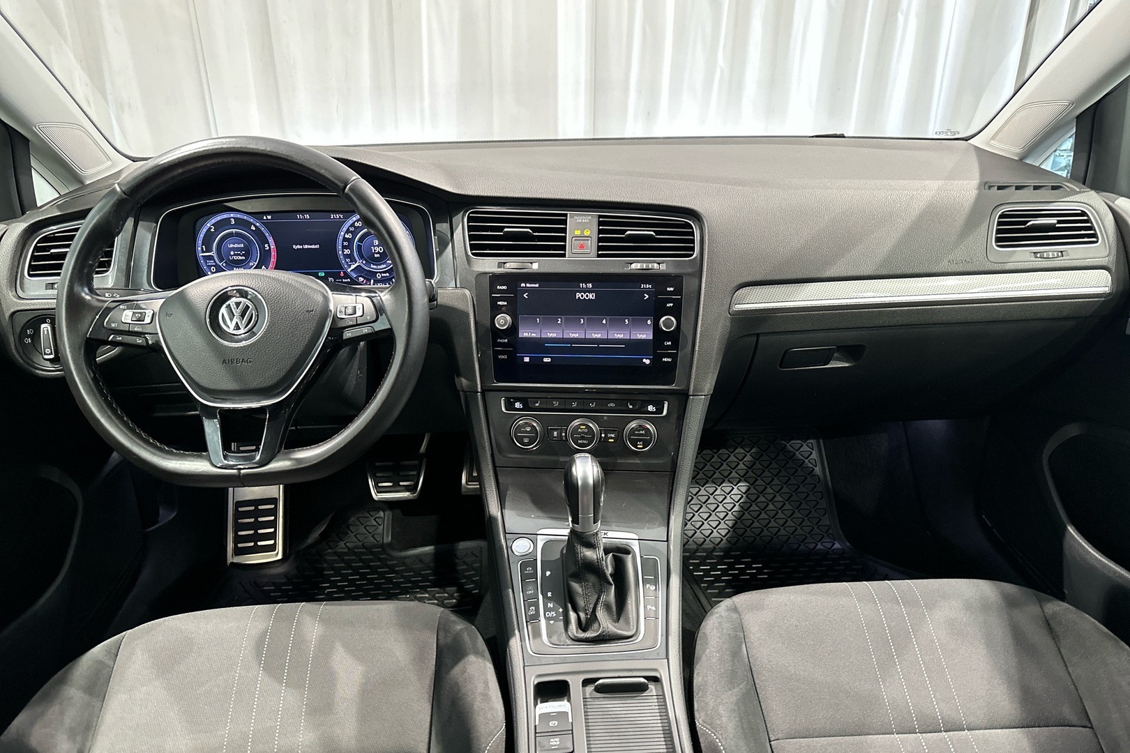 Volkswagen Golf 2018, kuva 7/25