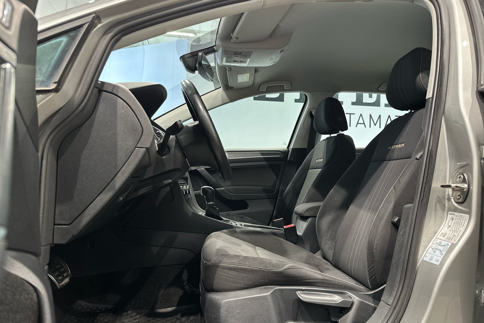 Volkswagen Golf 2018, kuva 6/25