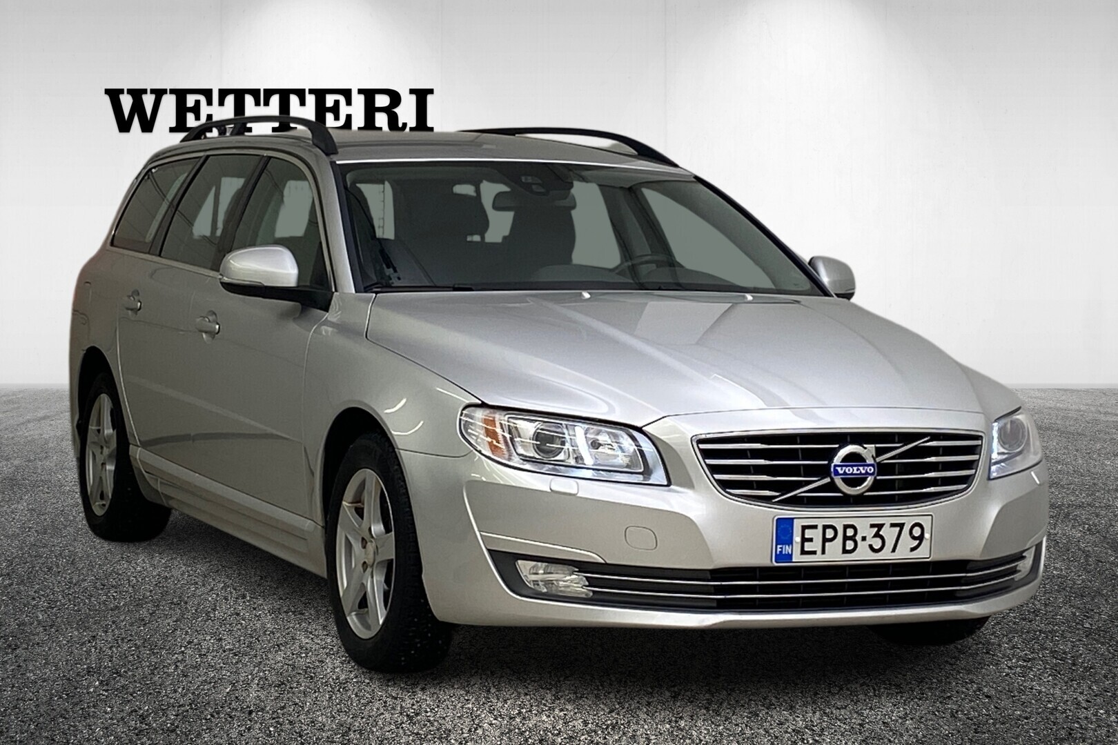 VOLVO V70 D4 AWD Momentum aut / Webasto / Koukku / Xenon / Vakkari / Jakohihna vaihdettu / Osanahkat / Bluetooth / Kahdet renkaat