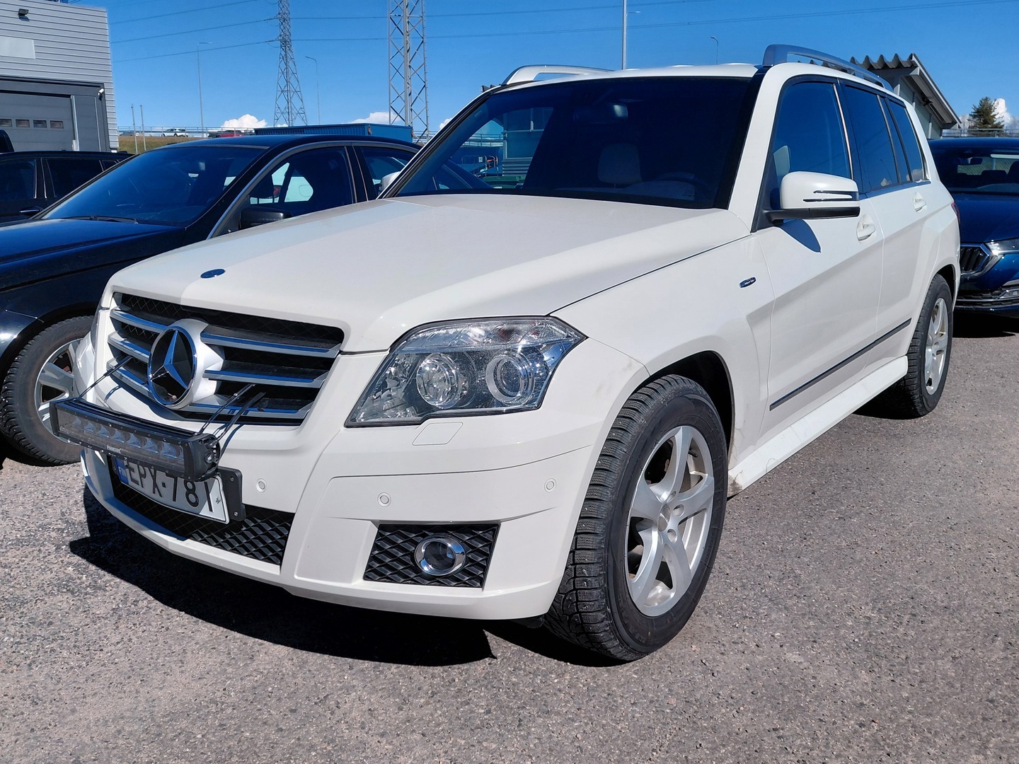 MERCEDES-BENZ GLK 320 CDI 4Matic A Business ** juuri tullut / Nahkaverhoilu / Vetokoukku ** - ** juuri tullut / Nahkaverhoilu / Vetokoukku **