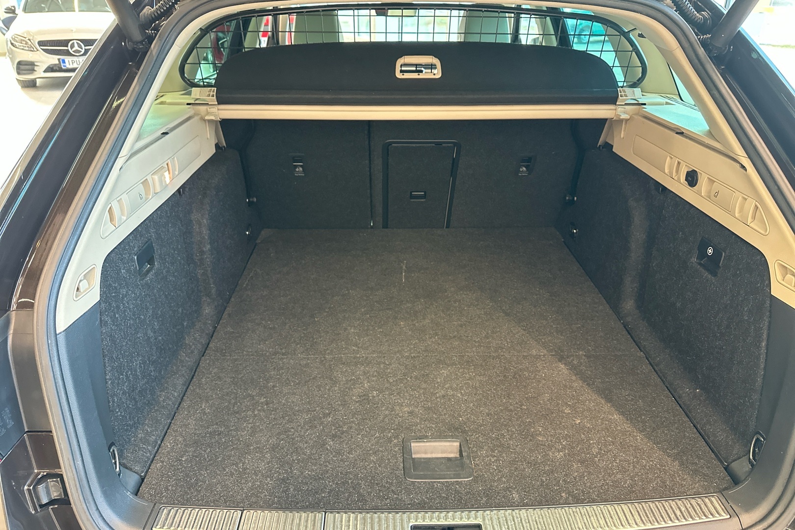 Skoda Superb 2019, kuva 7/27