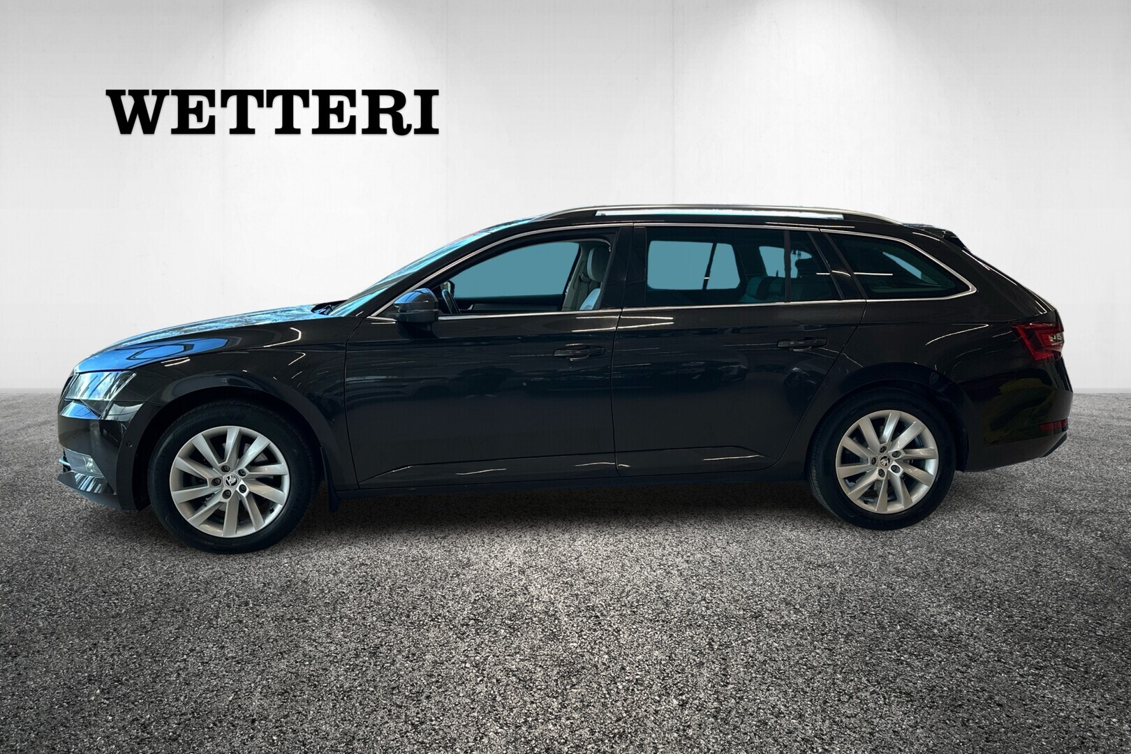 Skoda Superb 2019, kuva 5/27