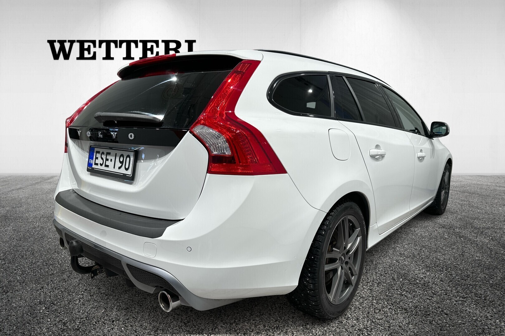 Volvo V60 D4 AWD R-Design aut 2012, kuva 4/21