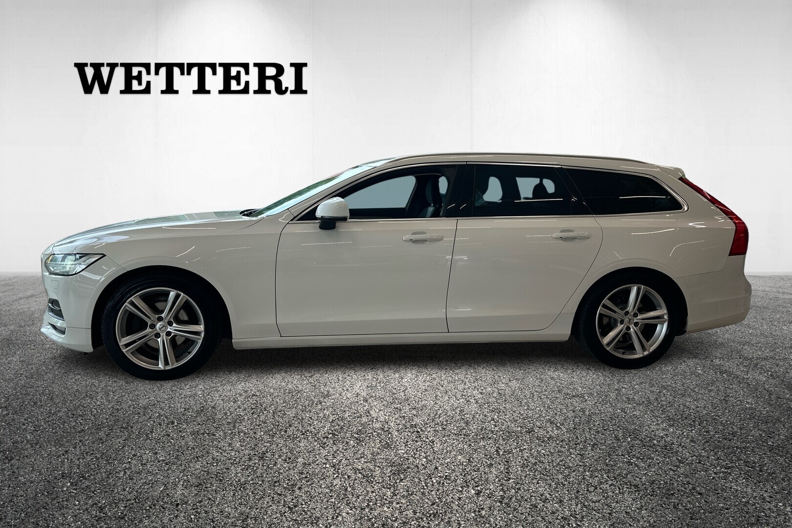 Volvo V90 D3 AWD Momentum aut 2017, kuva 5/31