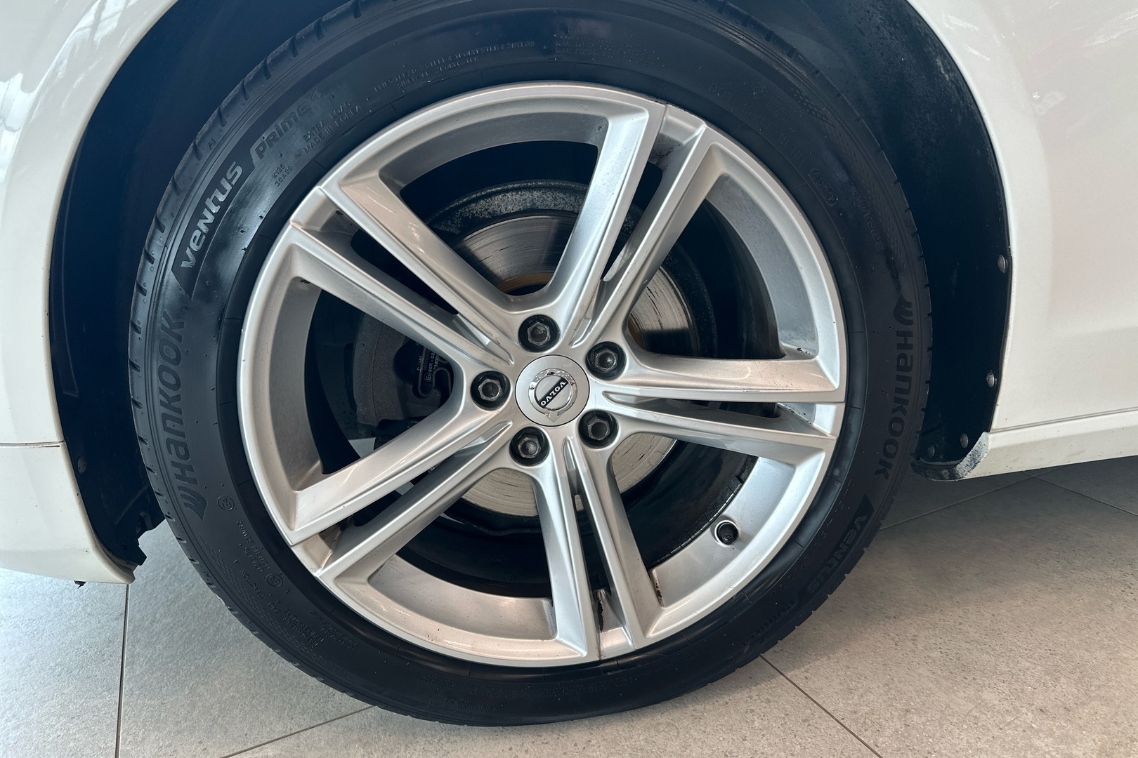 Volvo V90 D3 AWD Momentum aut 2017, kuva 6/31