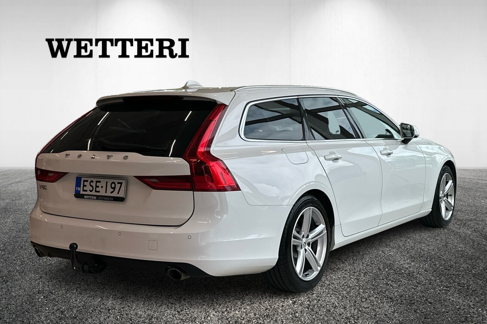 Volvo V90 D3 AWD Momentum aut 2017, kuva 3/31