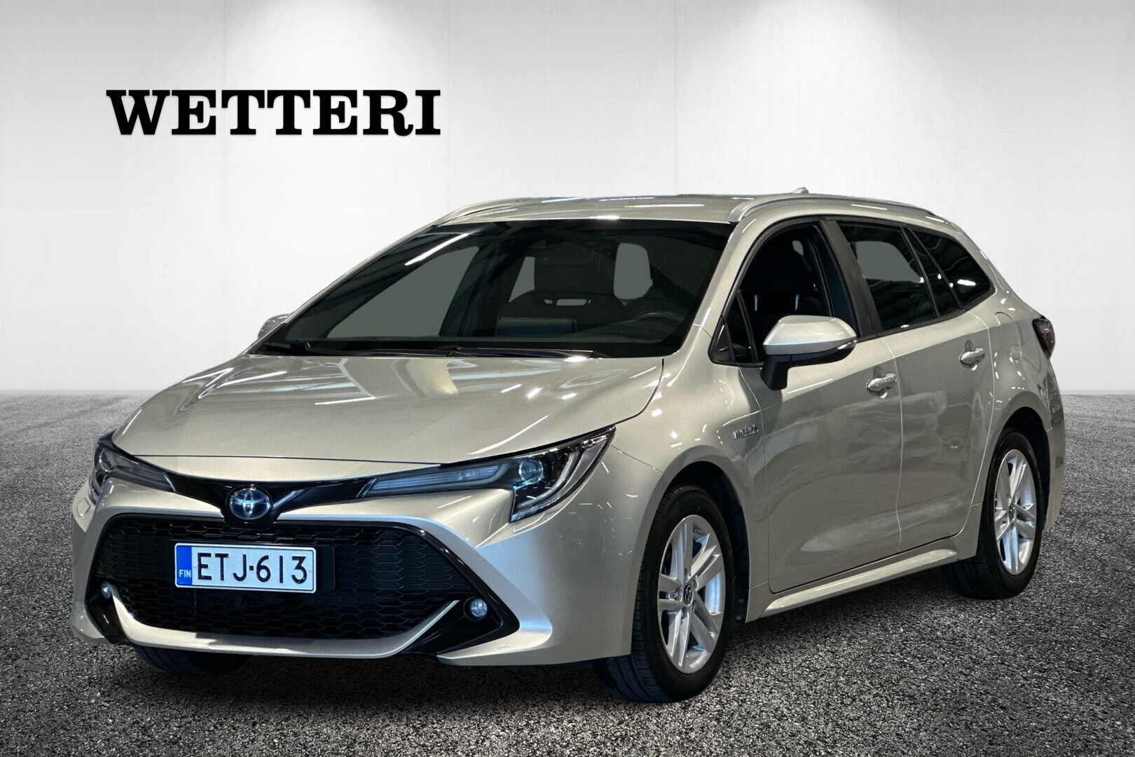 TOYOTA Corolla Touring Sports 1,8 Hybrid Active - Todella haluttu perhefarkku tarjolla! Vetokoukku / Peruutuskamera / Automaatti-ilmastointi / Comfort-etuistuimet / Mukautuva vakkari / Isofix 