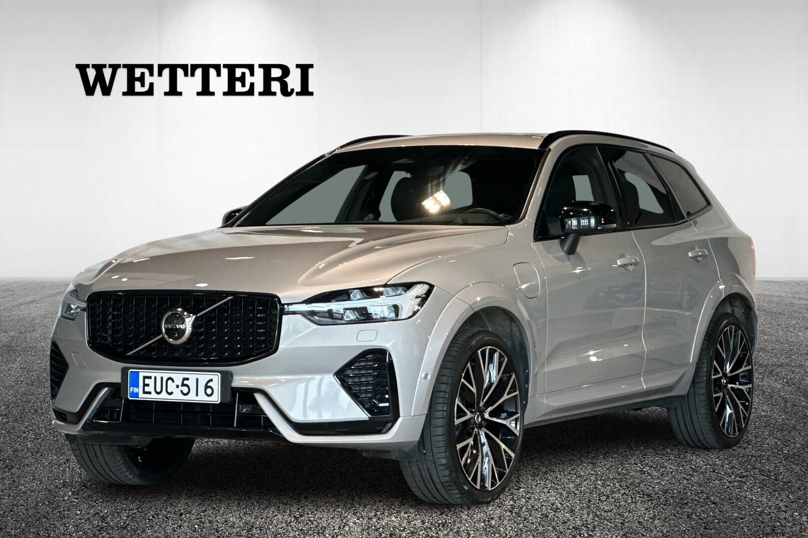 VOLVO XC60 T8 AWD Long Range High Performance R-Design Edition aut - KOUKKU / ILMA-ALUSTA / B&W AUDIO / LASIKATTO / MUISTIPENKIT / CARPLAY