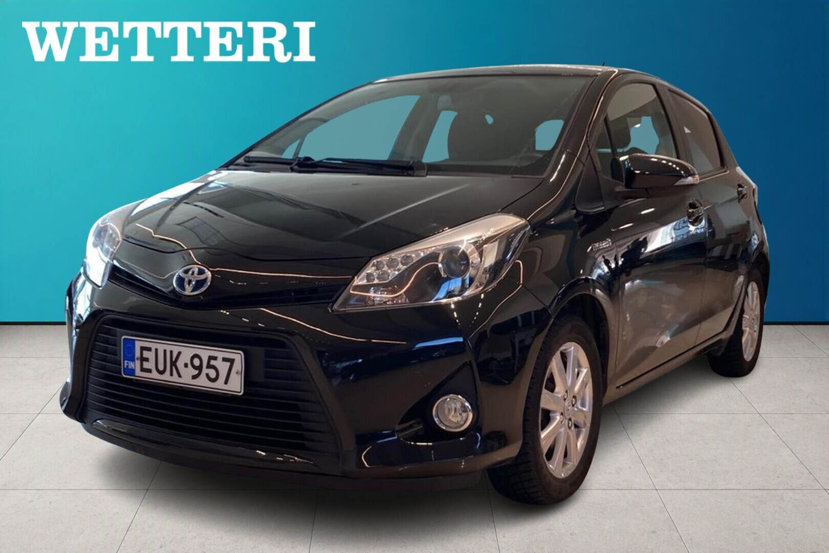 TOYOTA Yaris 1,5 Hybrid Active 5ov / Myydään huutokaupat.com kautta - Myydään huutokaupat.com sivuston kautta
