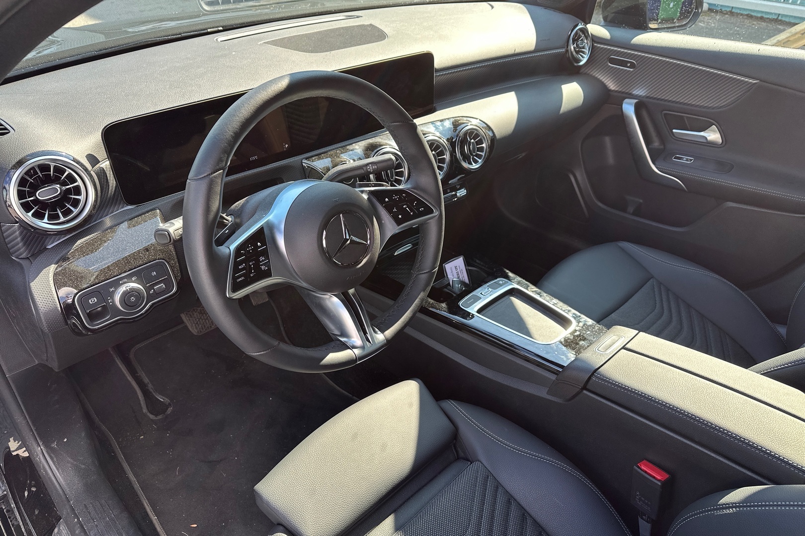 Mercedes-Benz A 250 e A sedan 2023, photo 6/22