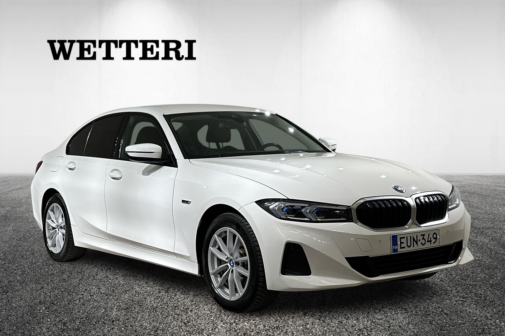 BMW 330 2023, kuva 4/30