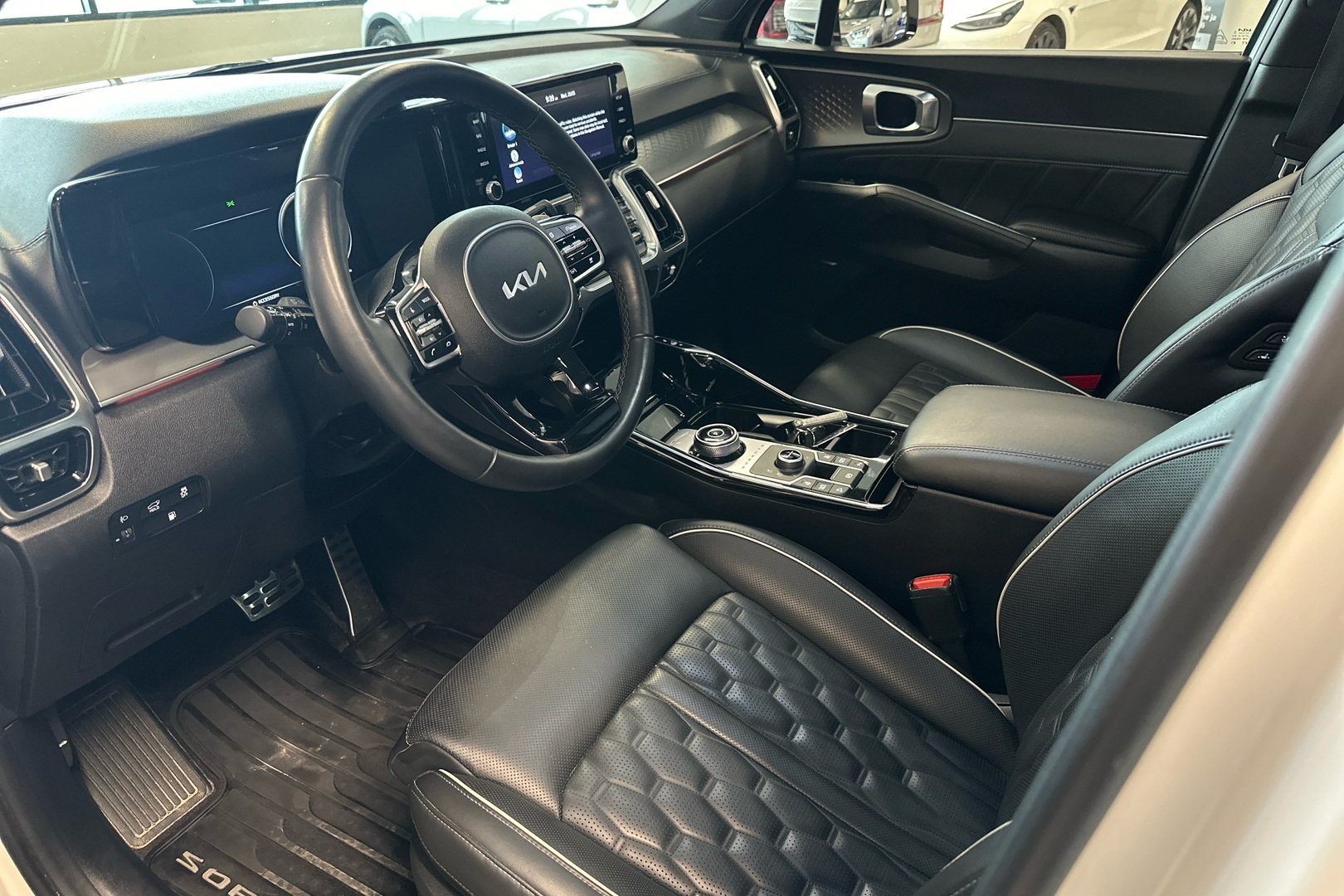 Kia Sorento 2023, kuva 7/37