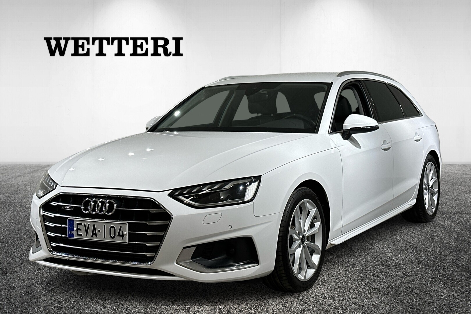AUDI A4 Avant 40 TFSI MHEV Land of quattro Plus - / 1-om. suomi-auto / Adapt. vakkari / Nahkasisusta / PA-lisälämmitin / Matrix-LED / Peruutuskamera / Bluetooth / City-paketti / Tour-paketti / 