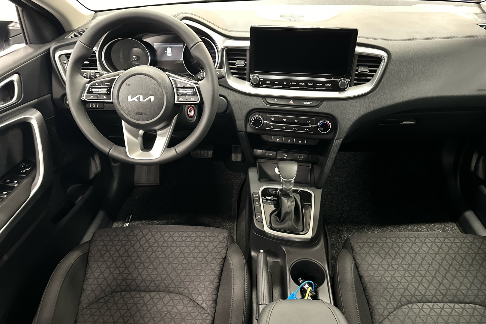 Kia Ceed 2025, kuva 7/16