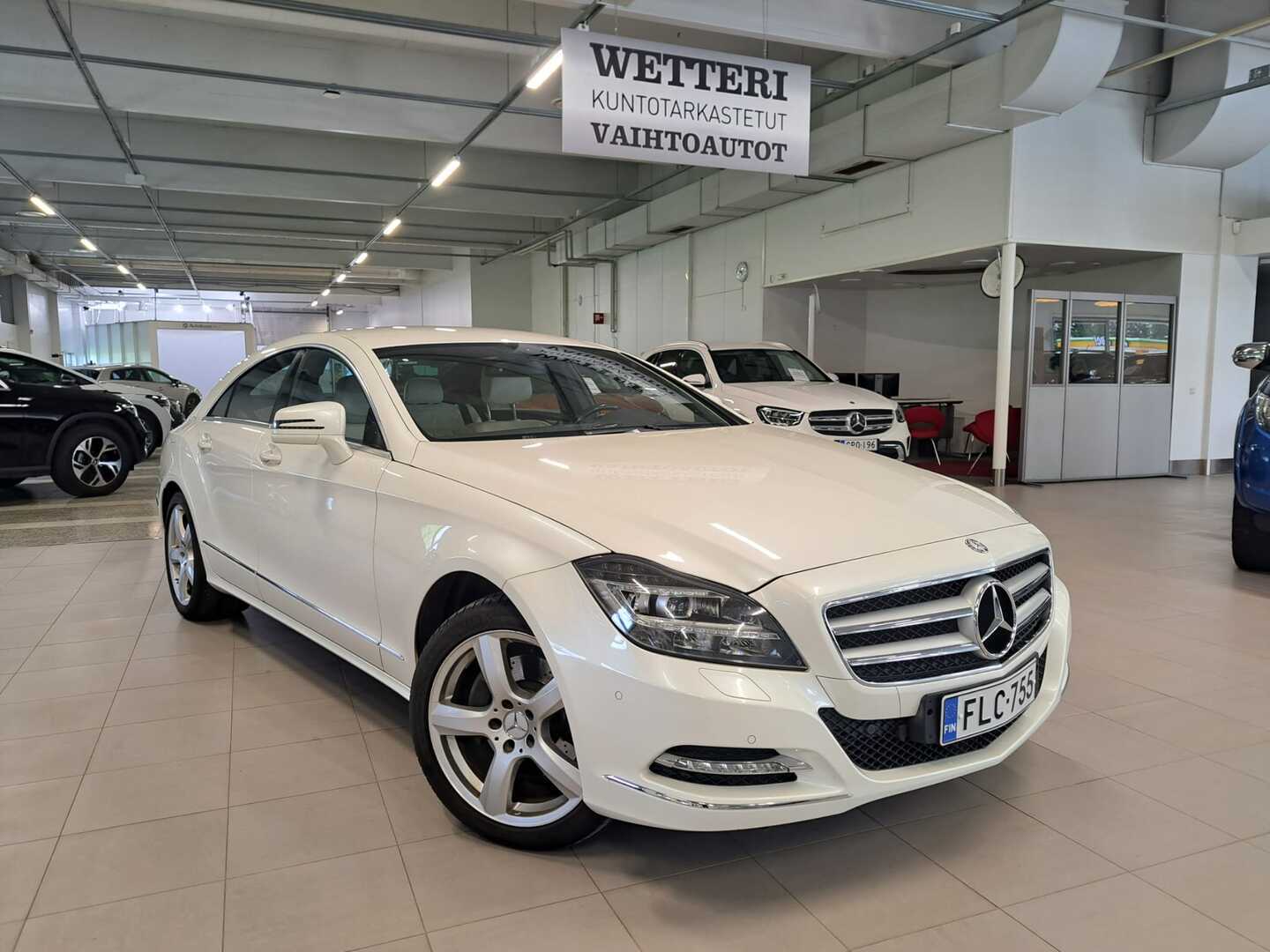 MERCEDES-BENZ CLS 250 CDI BE Premium Business***Webasto / Vakkari / Tutkat / Akkulaturi*** - ***Suomi-auto / Merkkihuollettu / Nahat / Ortopedit***